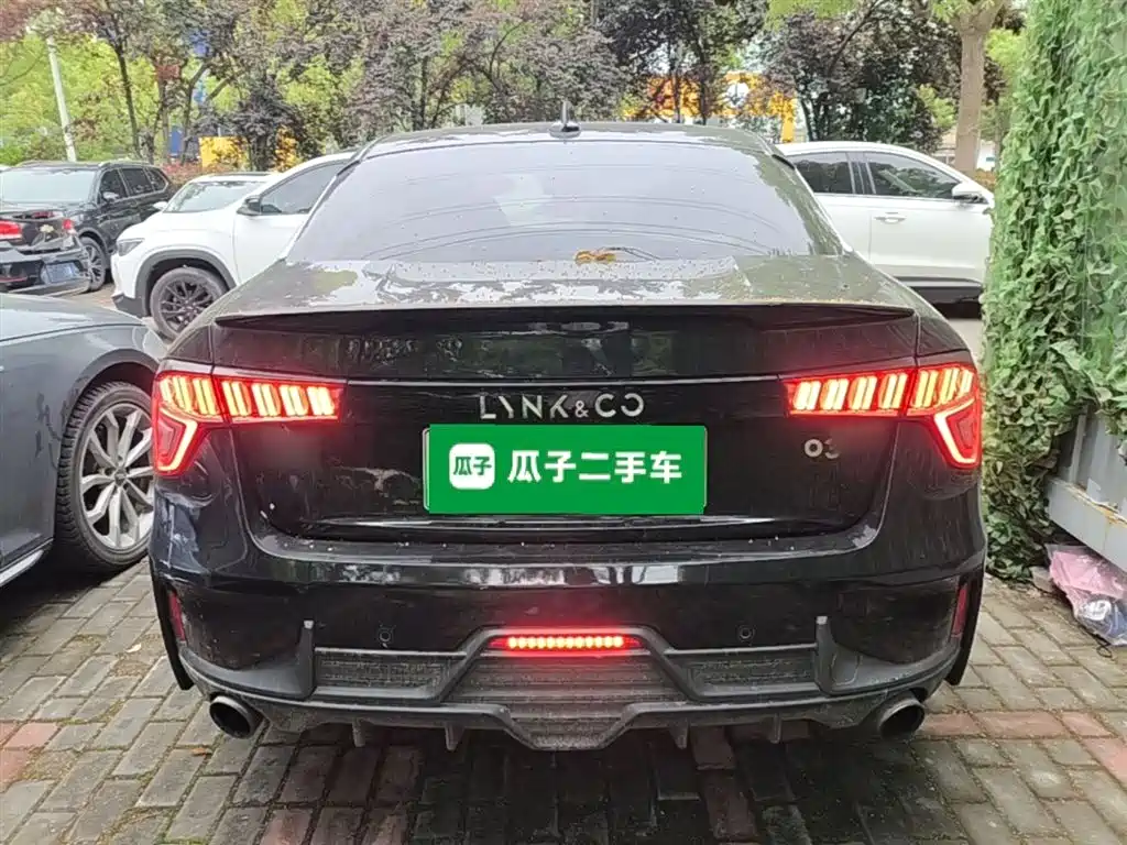 Lynk & Co 03 New Energy 2019 Model 1.5T PHEV Pro фото 6