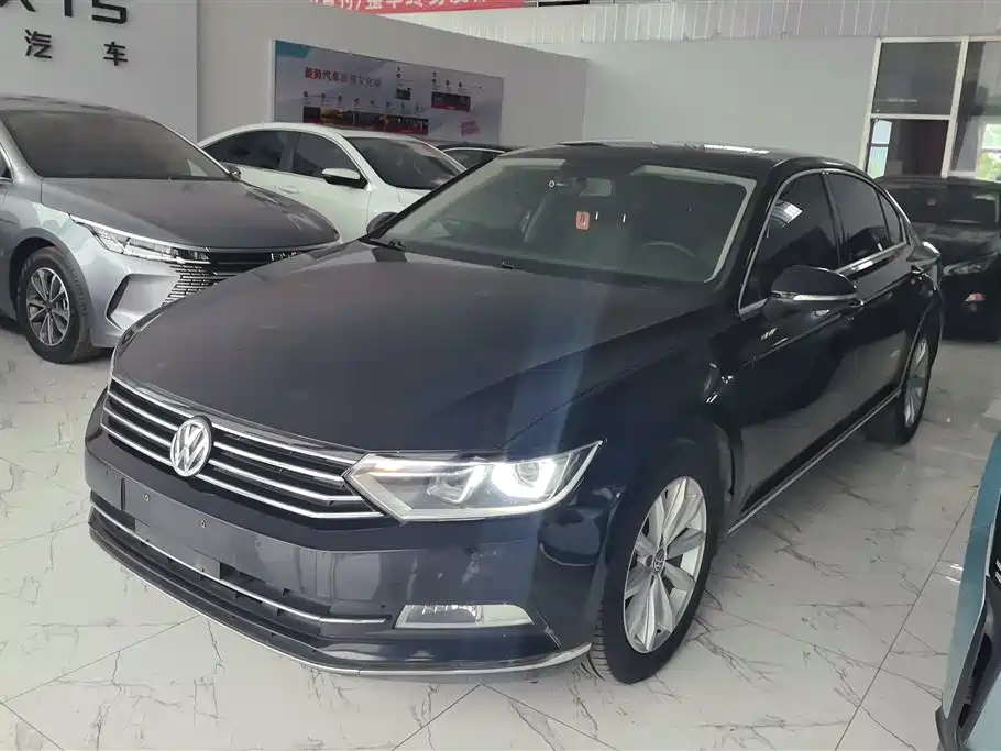 Volkswagen Magotan 2018 330TSI DSG Leading