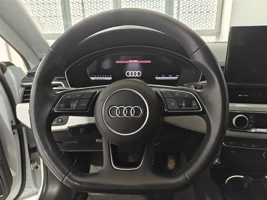 Audi A5 (Import) 2023 Sportback 40 TFSI quattro Luxury Dynamic фото 5