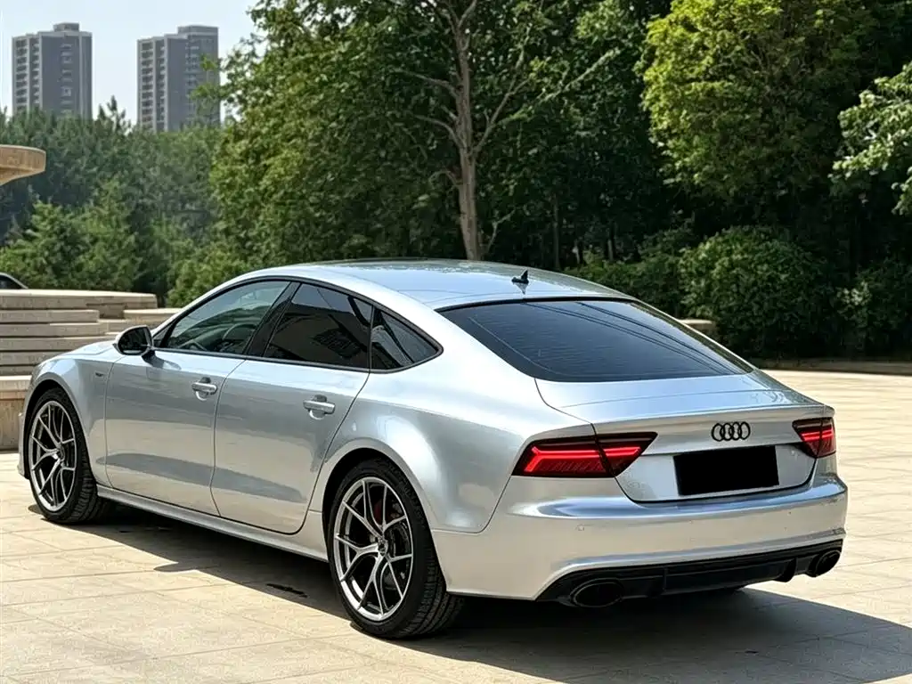 Audi A7 2012 3.0TFSI quattro Luxury Model фото 10