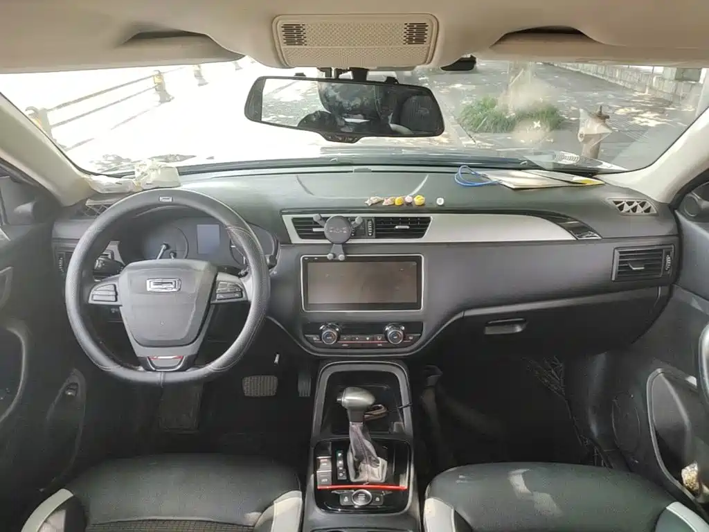 Qoros 5 2018 2018 Facelift 1.6T Automatic Premium