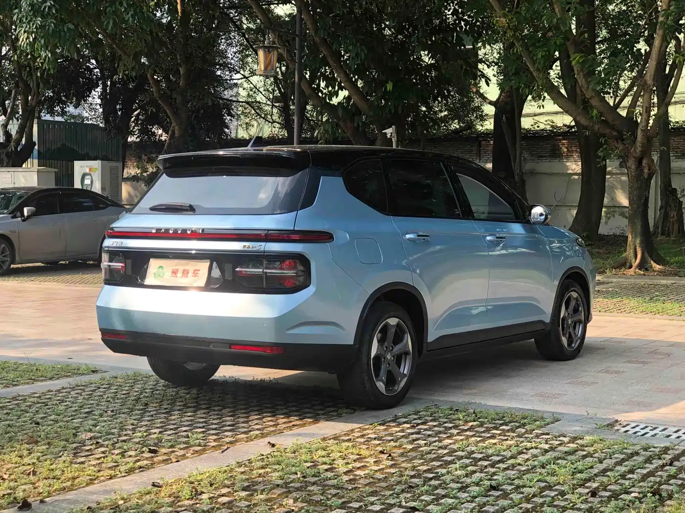 Baojun RM-5 2020 2019 1.5T CVT 24-hour Online Luxury 6-seater