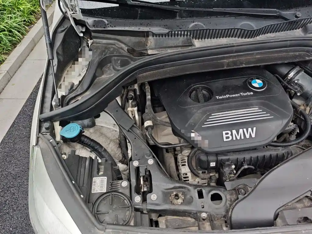 BMW 2 Series Touring 2018 2016 218i Fashion Model