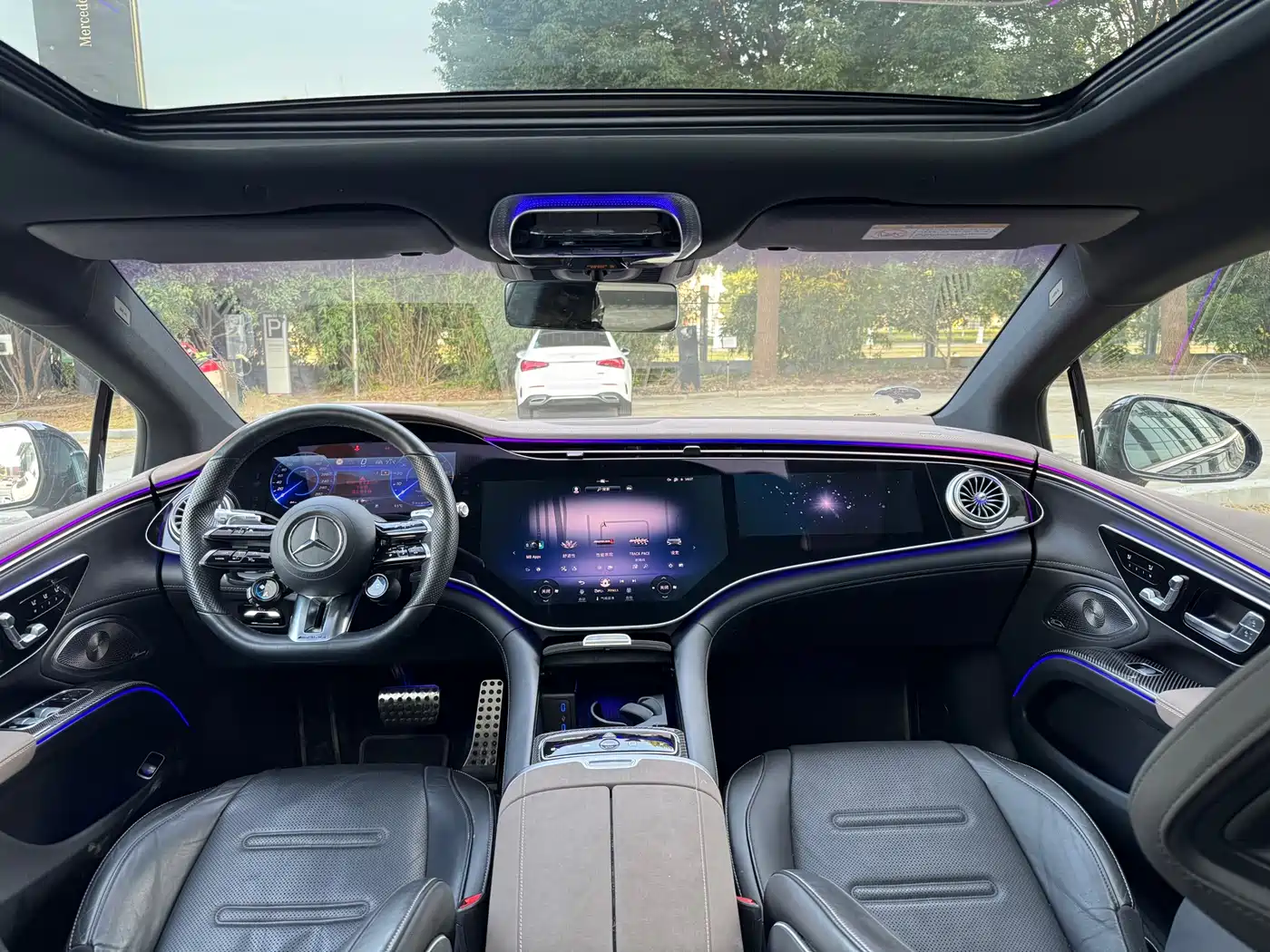 MERCEDES-BENZ EQS AMG