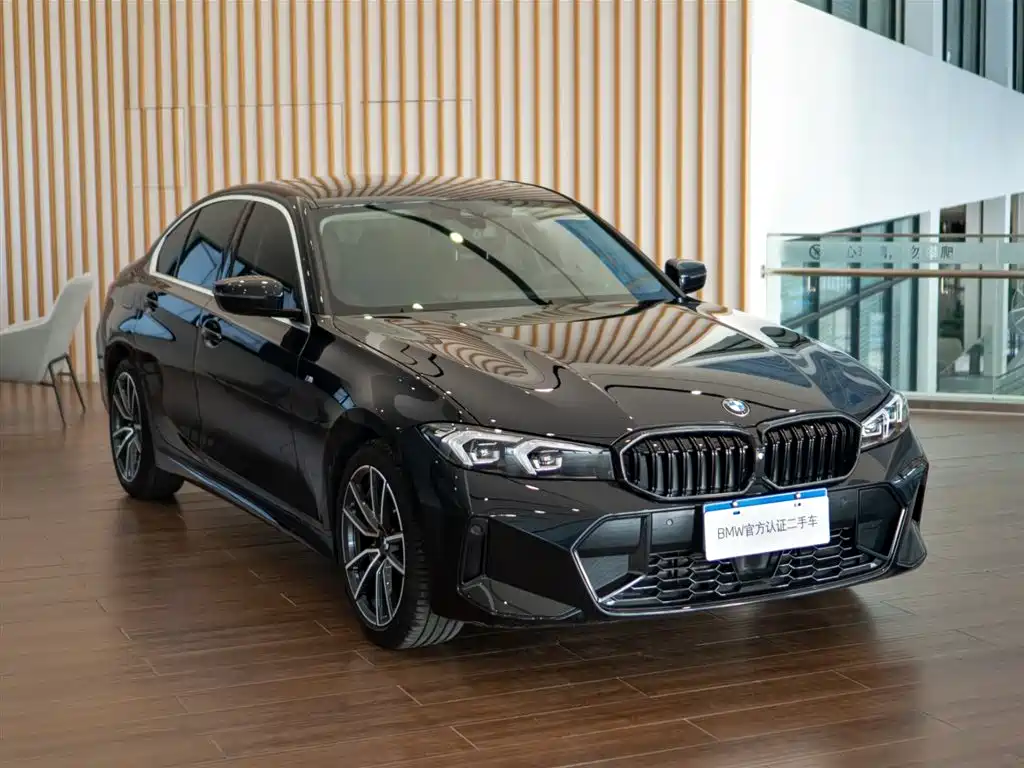 BMW 3 Series 2025 325i M Sport Package фото 4