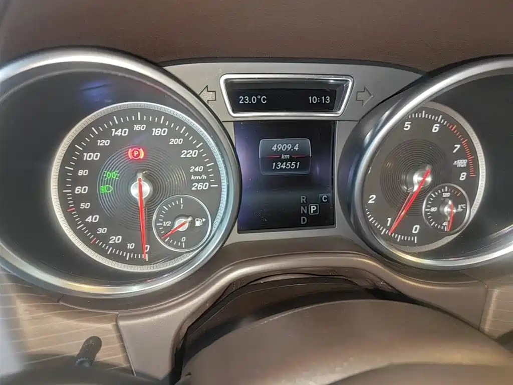 Mercedes-Benz GLE 2019 GLE 320 4MATIC Dynamic Ultimate Edition фото 12