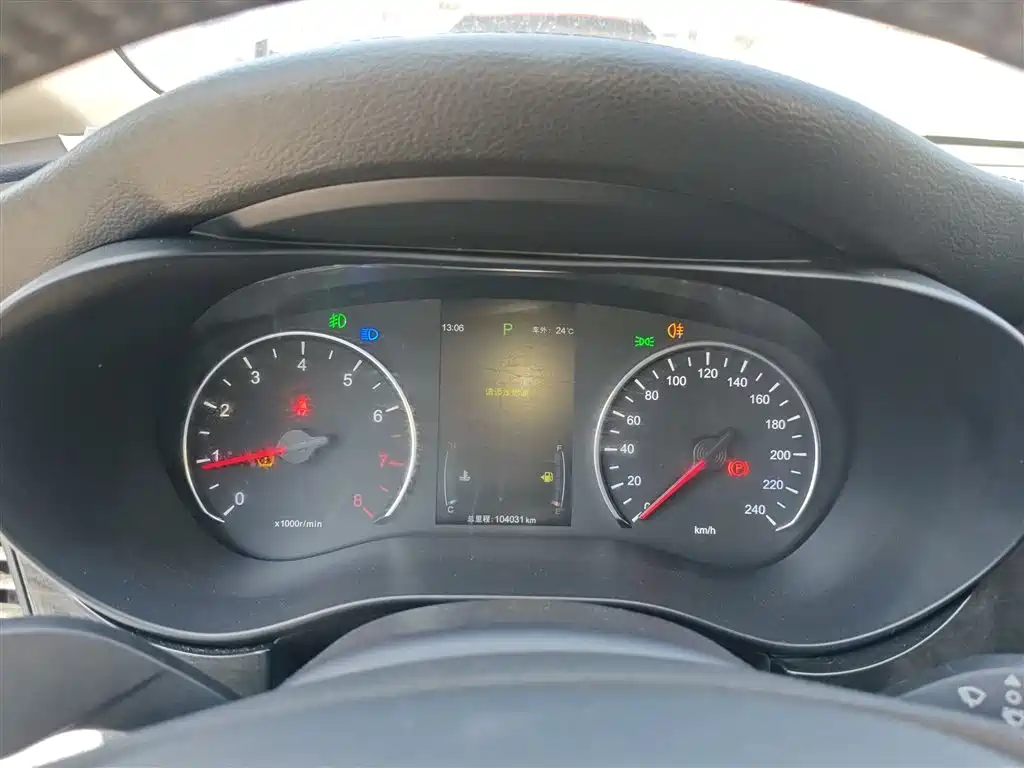 BYD Song MAX 2018 1.5T Auto Smart Connected Elite 6-Seater фото 12