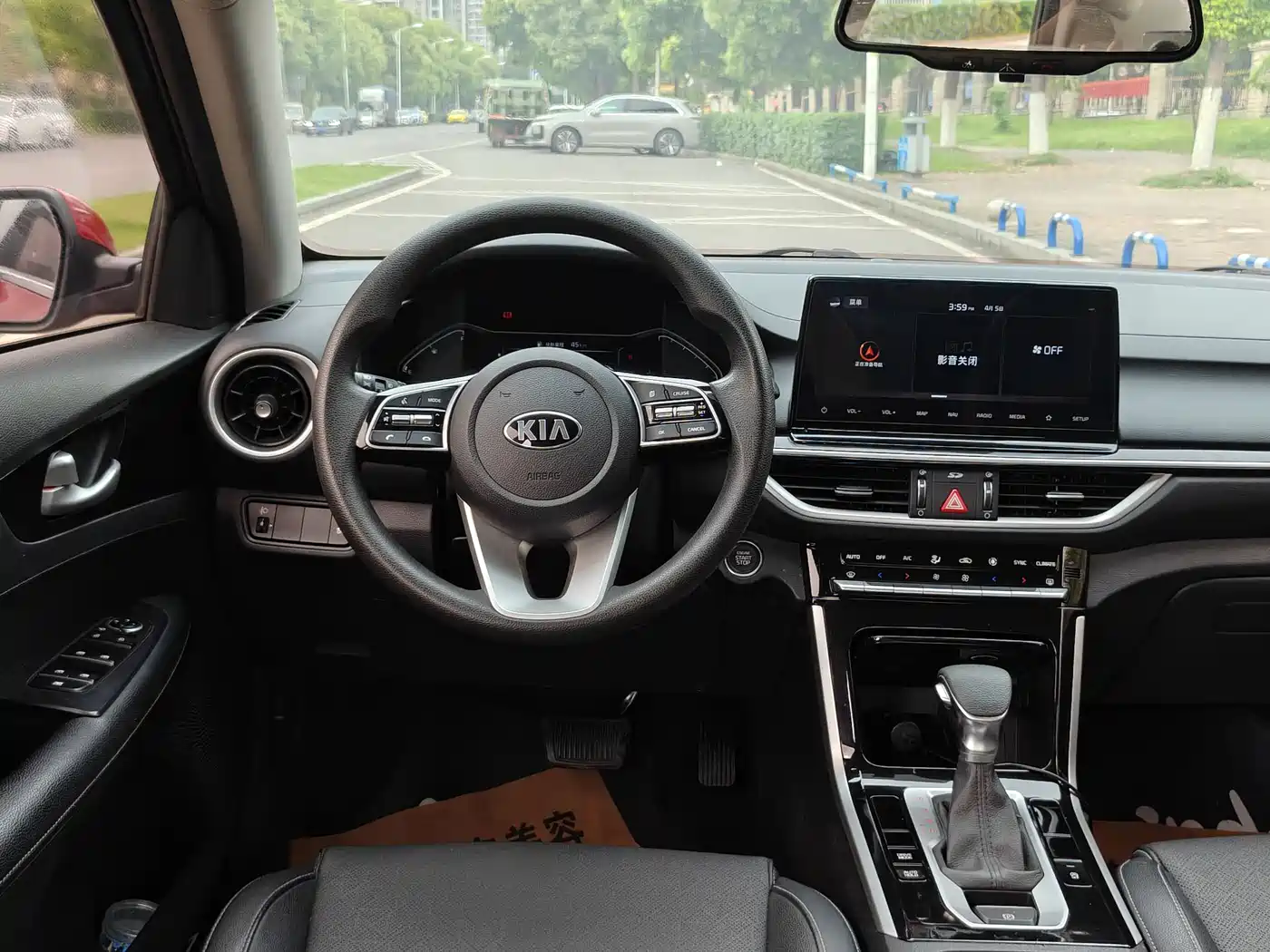 Kia K3 2019 1.5L CVT Smart Connect Edition фото 11