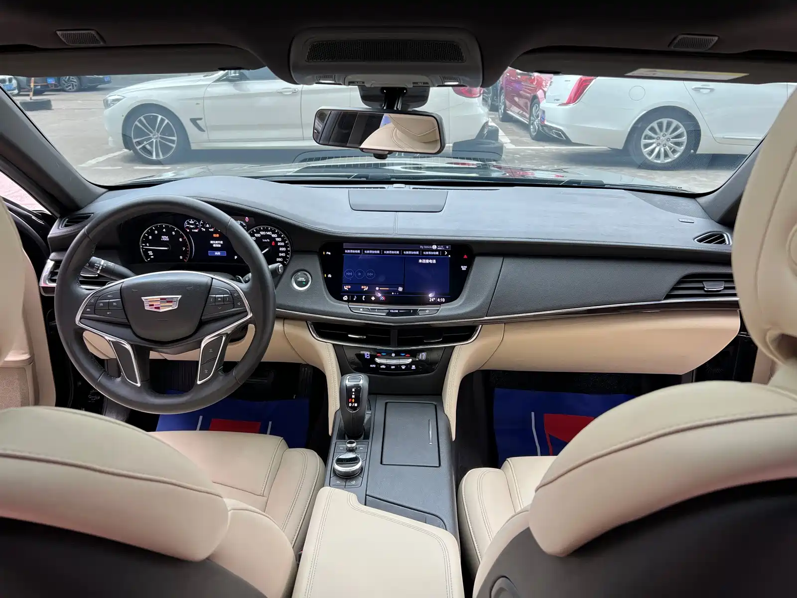 Фото 27 - Cadillac CT6