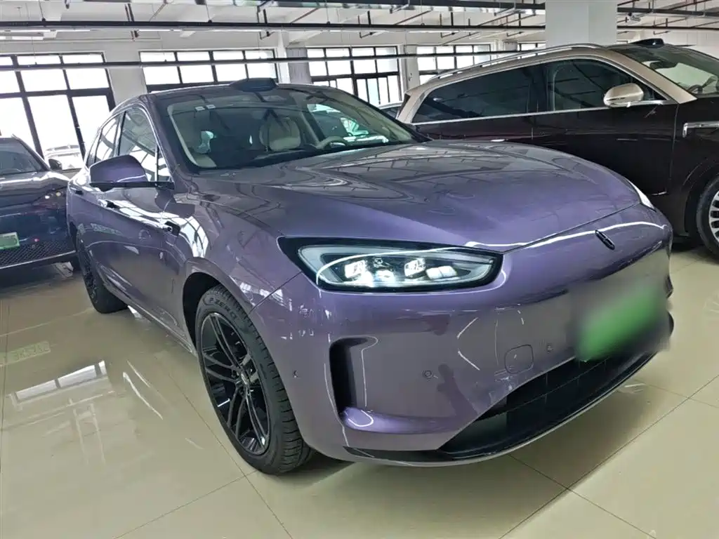 AITO Wenjie AITO M5 2025 Extended Range Ultra AWD фото 4