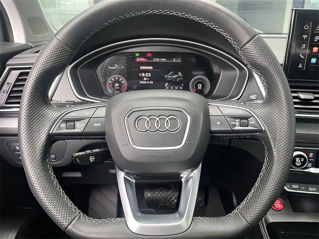 Audi Q5L 2022 45T Luxury Dynamic фото 12