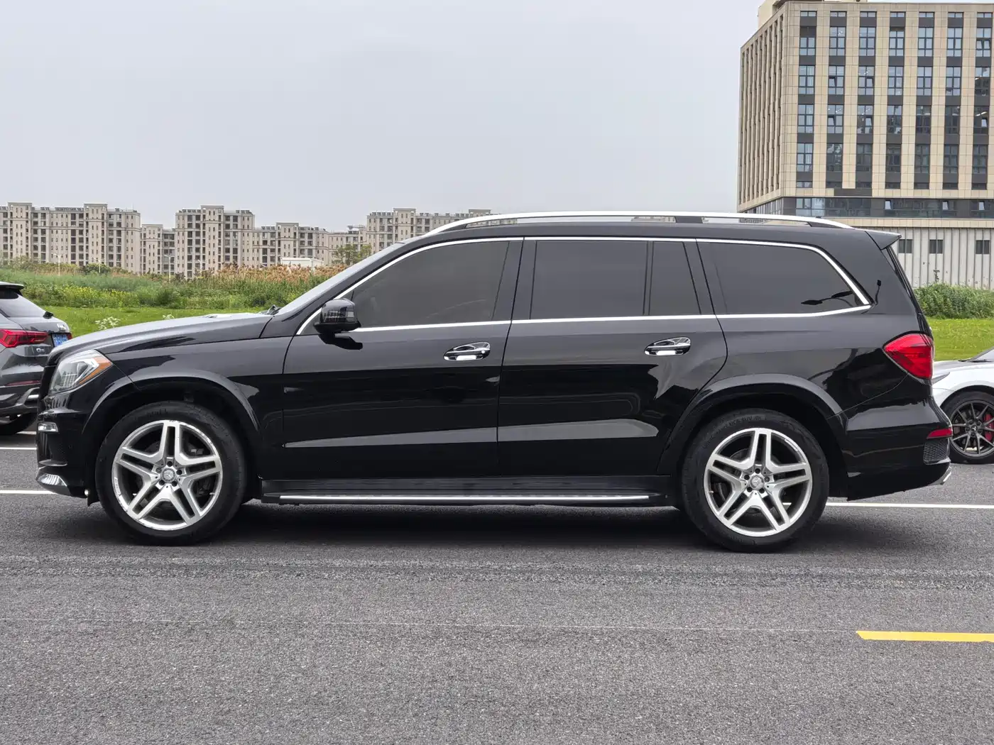 Mercedes-Benz GL-Class фото 8