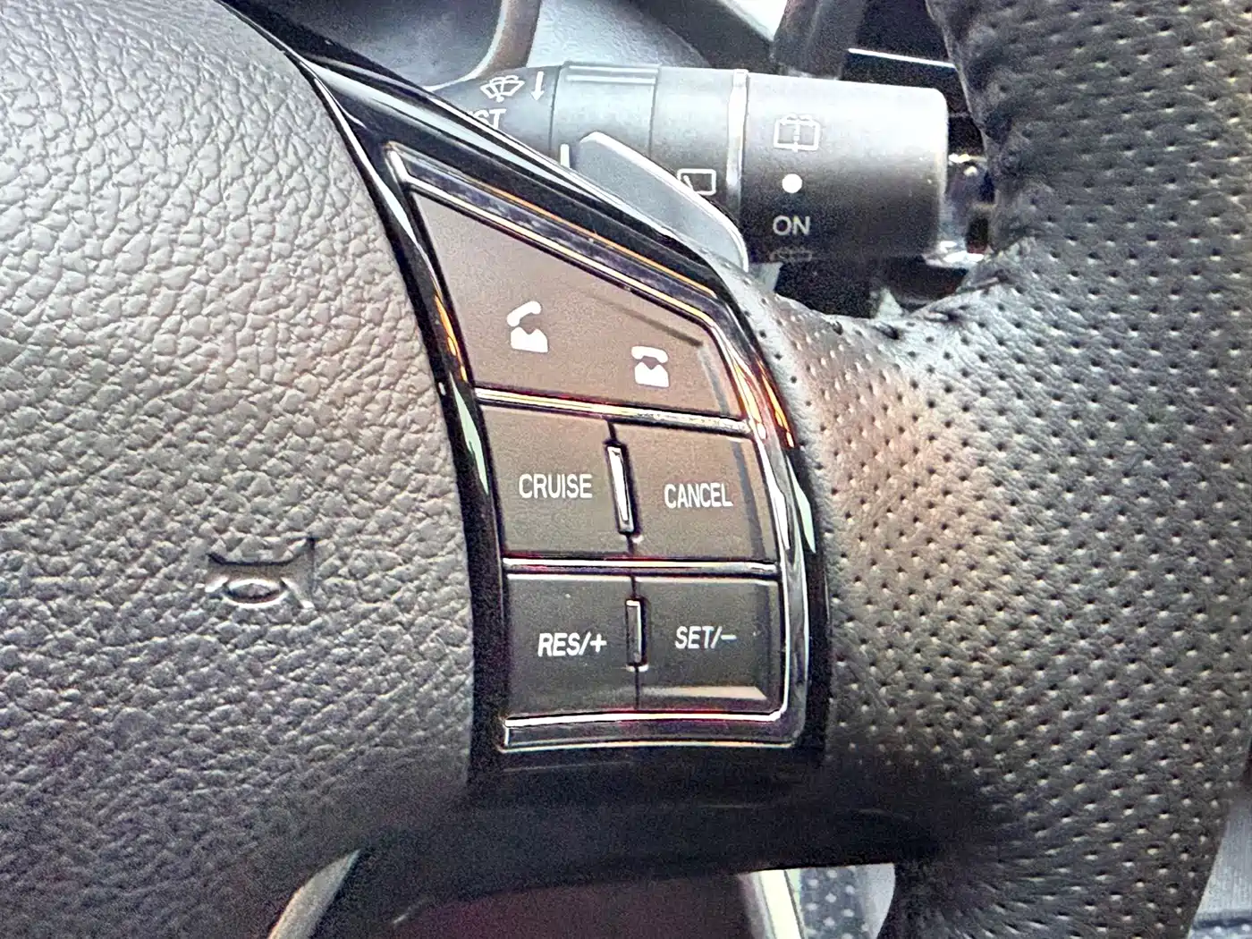 Haval M6 2023 2023 PLUS 1.5T DCT Luxury Smart Connect