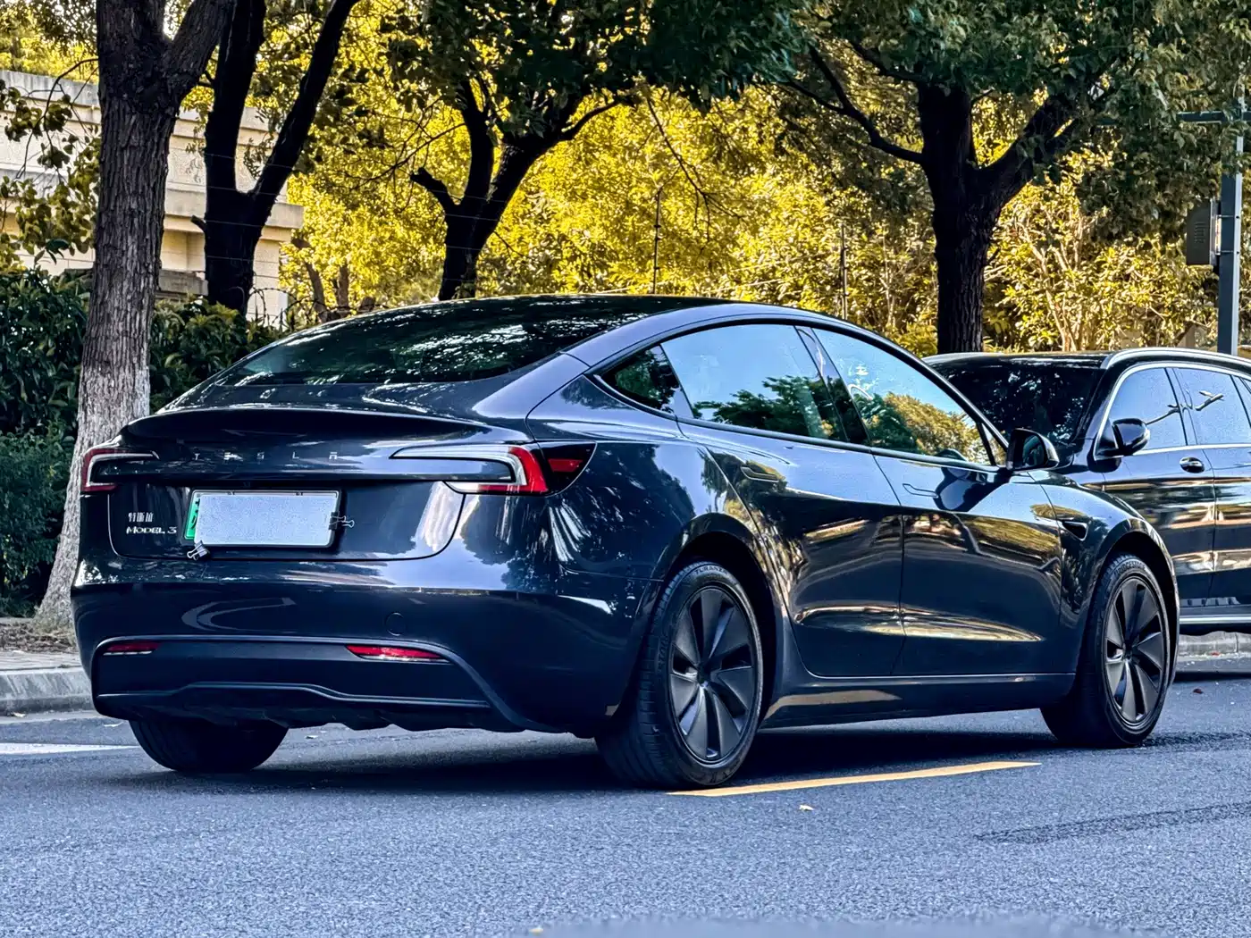 Фото 7 - Tesla Model 3