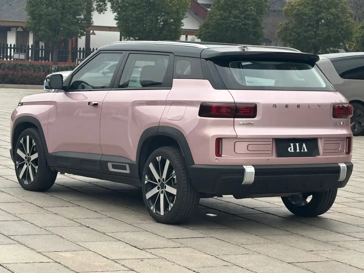 GEELY AUTOMOBILE GEELY ICON