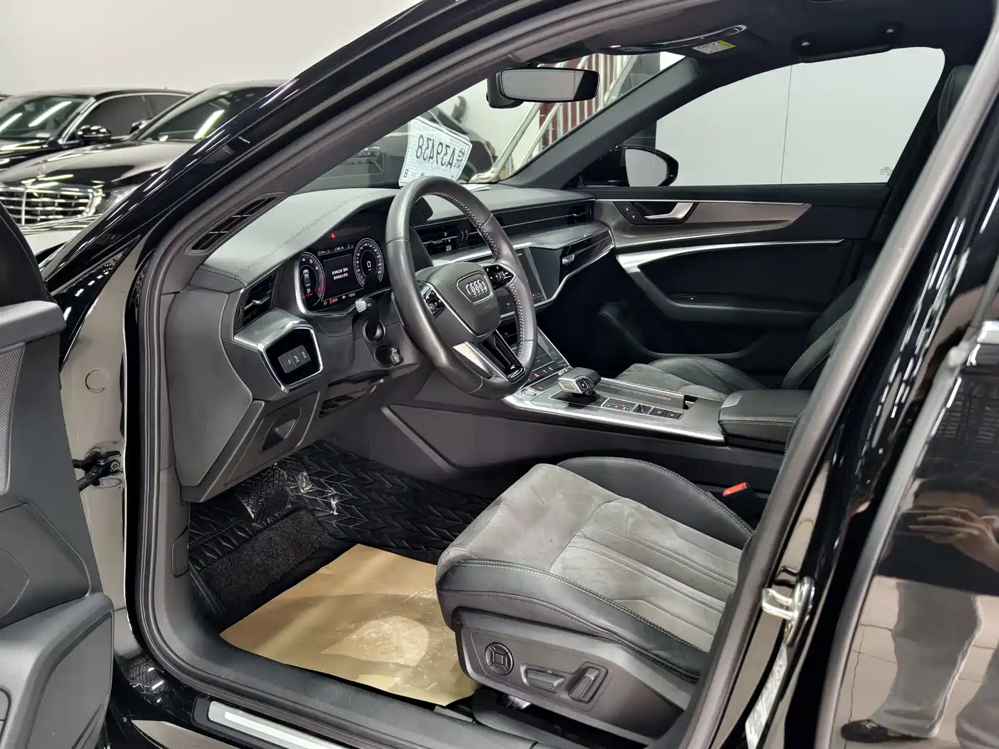 Audi A6L 2020 40 TFSI Luxury Dynamic фото 6