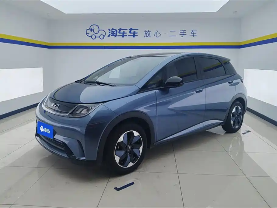 BYD Dolphin 2025 420km Fashion Edition