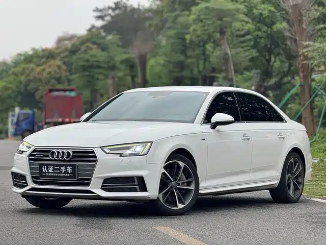 AUDI A4L