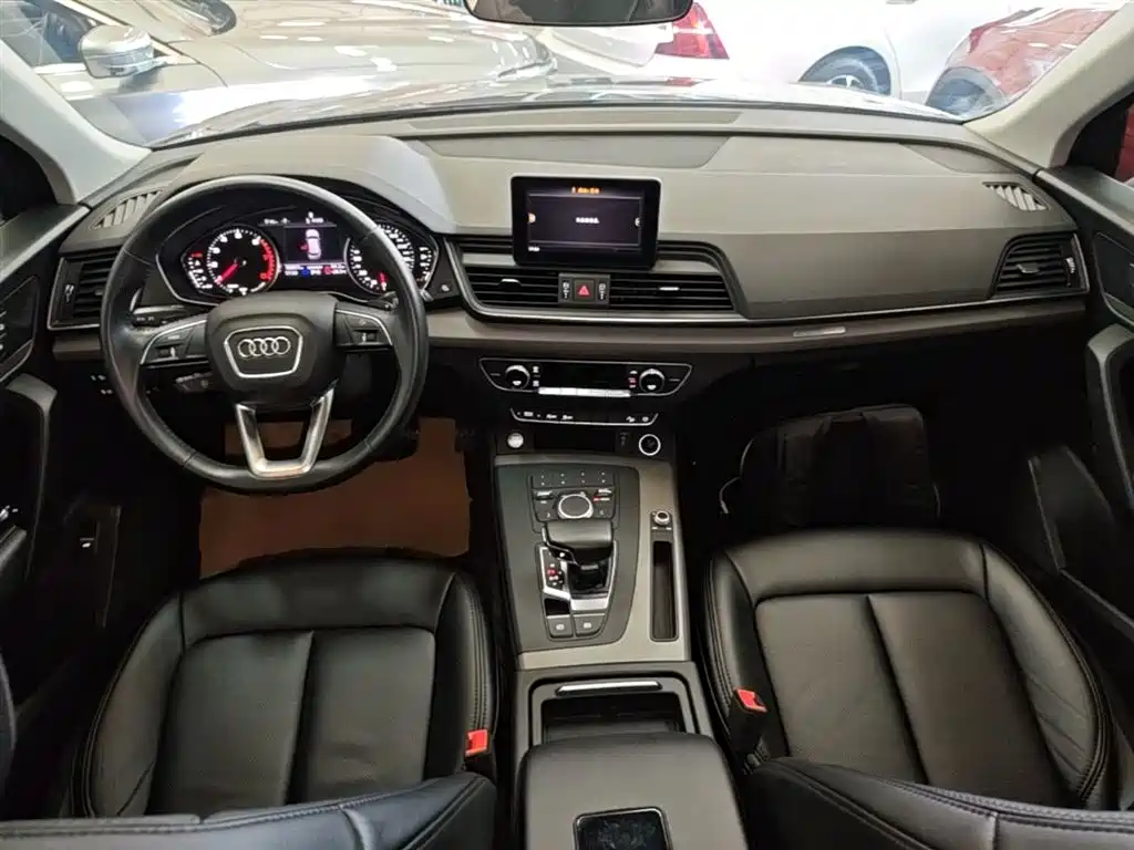 Audi Q5L 2018 40 TFSI Premium Progressive China VI фото 10
