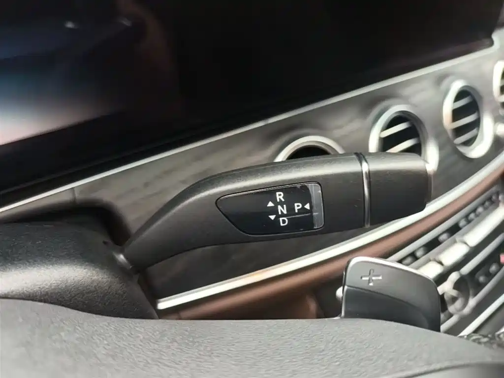 Mercedes-Benz E-Class 2020 Facelift E 300 L Sport Fashion фото 14