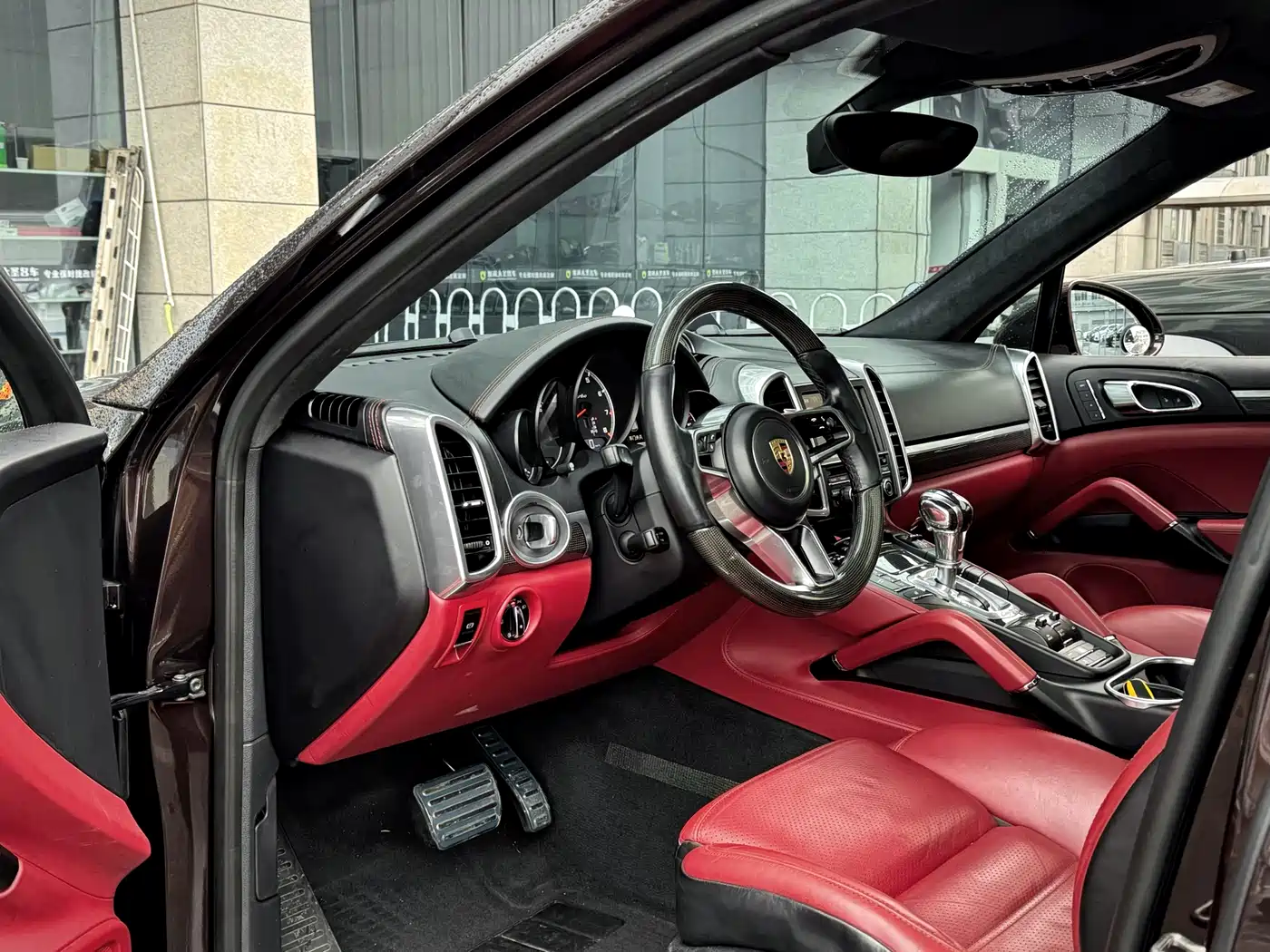Porsche Cayenne 2015 Cayenne Turbo 4.8T фото 4