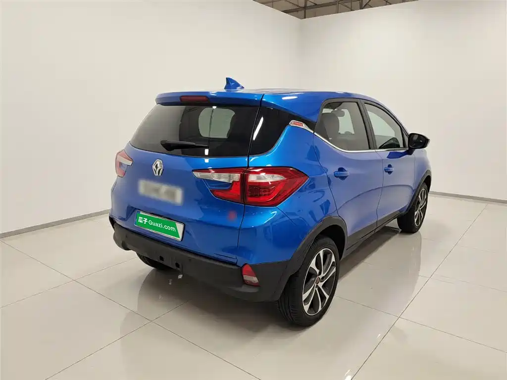 BYD Yuan 2016 1.5L Automatic Luxury фото 7