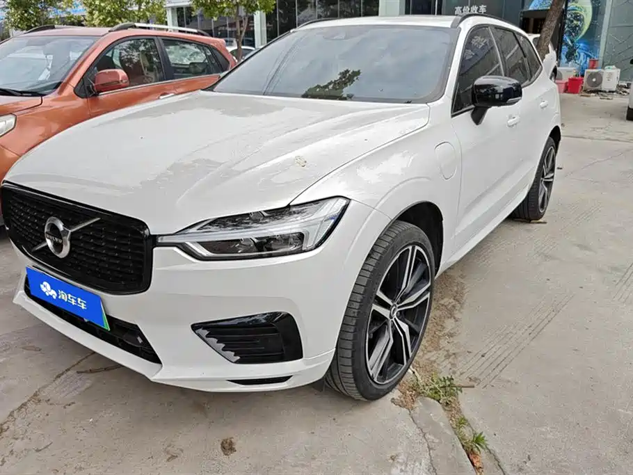 Volvo XC60 Plug-in Hybrid 2021 T8 E-Drive Hybrid Inscription Sport