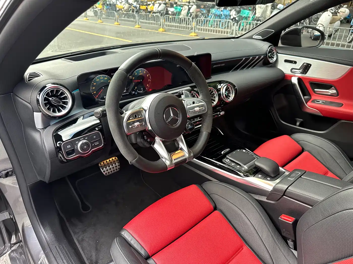 Mercedes-Benz CLA AMG 2023 AMG CLA 45 4MATIC+ фото 4