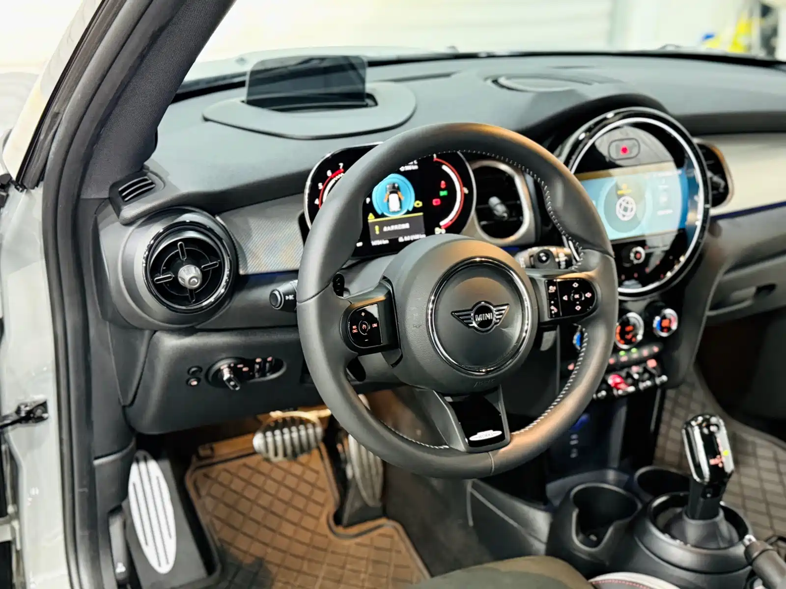 Фото 12 - MINI JCW