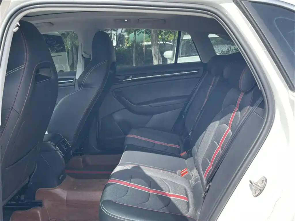 Škoda Kodiaq GT 2019 TSI330 2WD Comfort Edition China VI фото 14