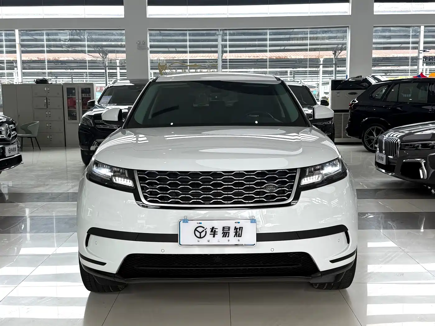 Land Rover Range Rover Velar 2018 P250 S фото 2