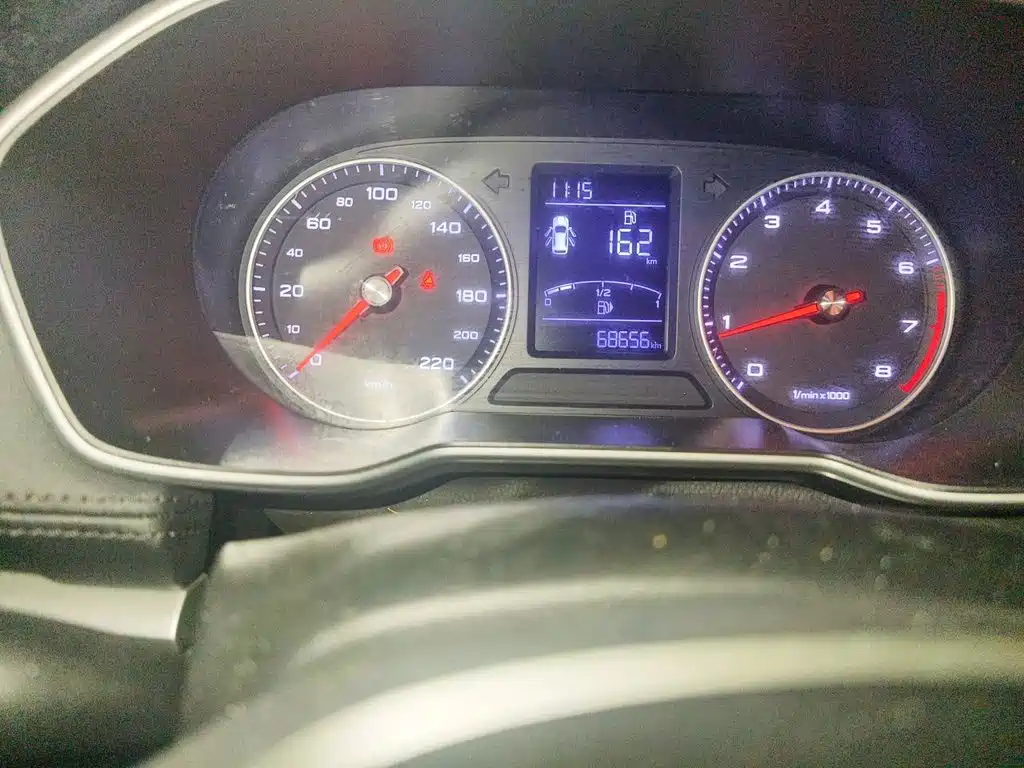 Фото 5 - Roewe RX3