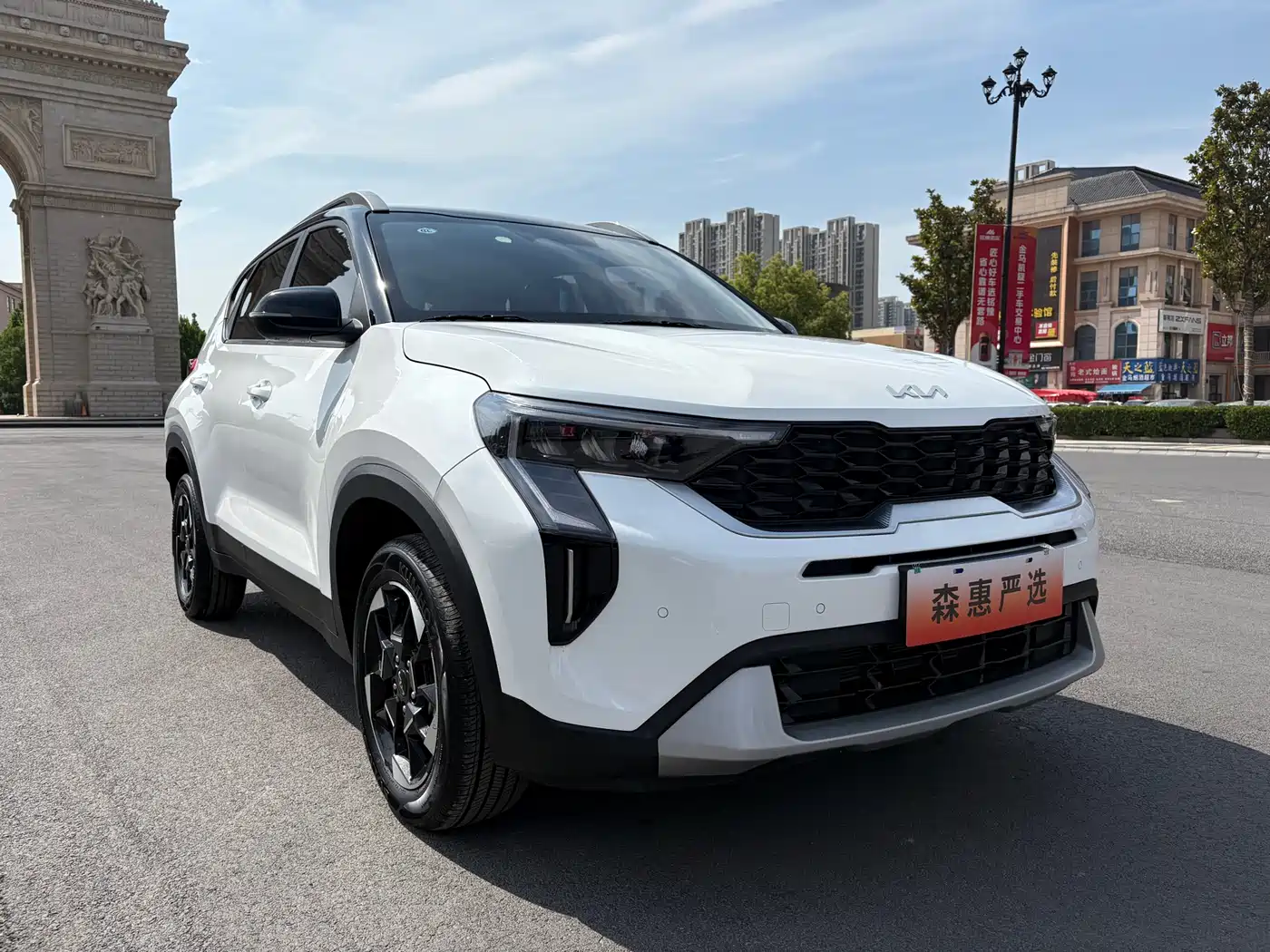 Kia Sonet 2024 1.5L Luxury Smart Edition фото 3