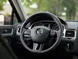 Фото 22 - Volkswagen Touareg