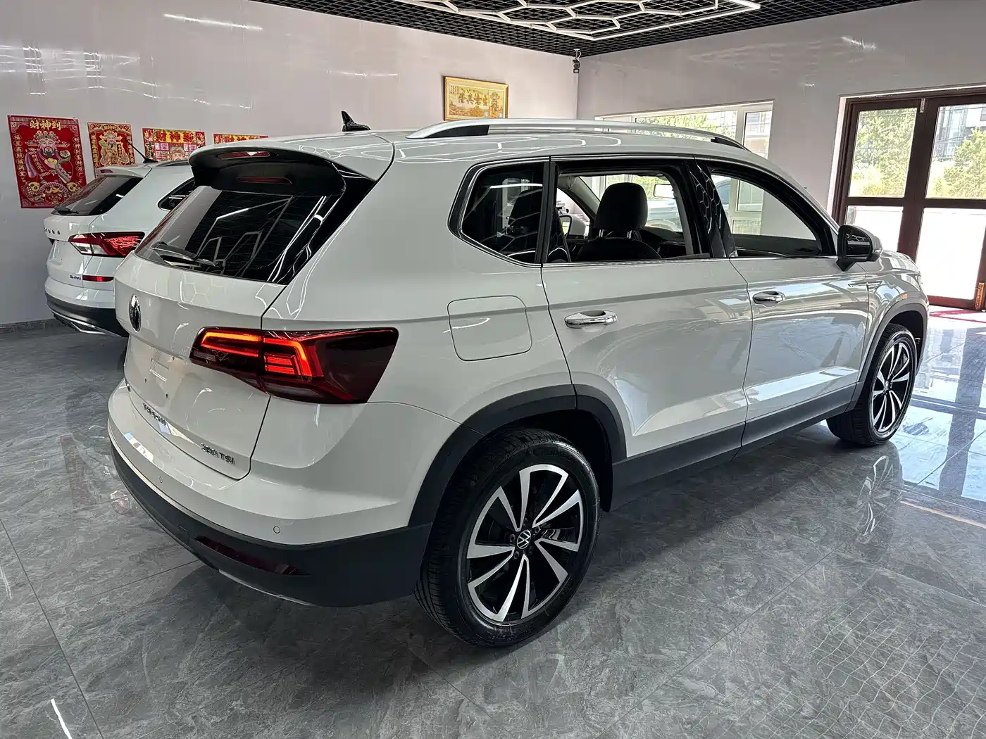 Volkswagen Tharu, миниатюра 5
