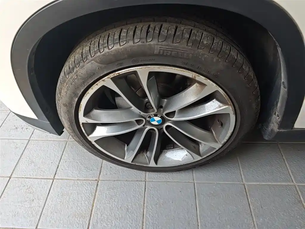 BMW X1 2015 Model sDrive18i Leading Advanced Edition фото 23