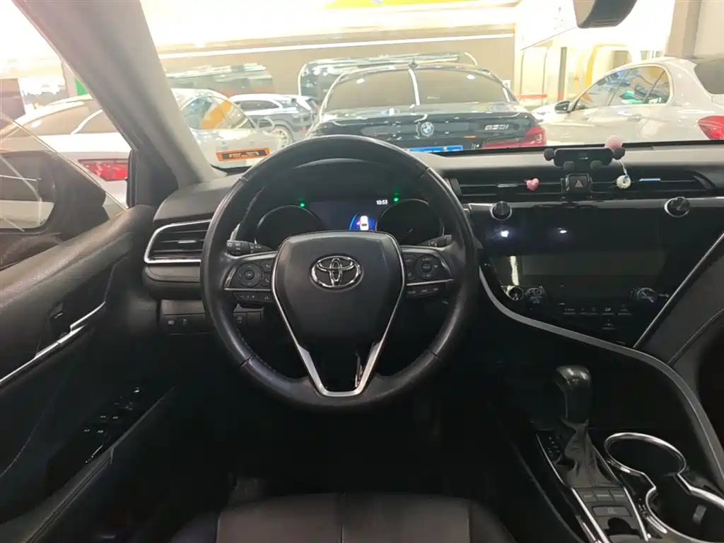 Toyota Camry 2019 Facelift 2.5S F Sport Version фото 7