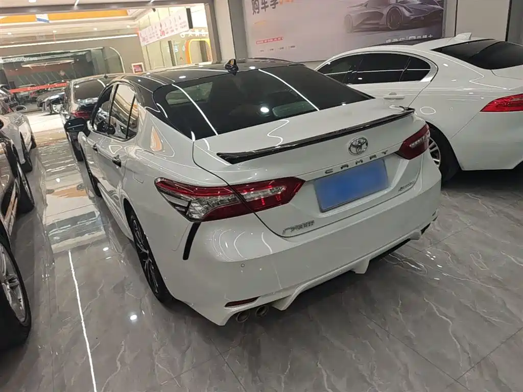 Toyota Camry 2019 Facelift 2.5S F Sport Version фото 23