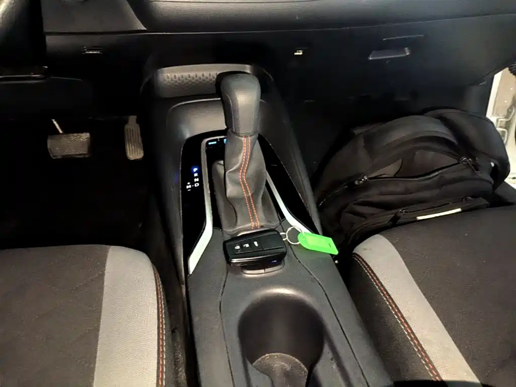 Toyota Corolla 2021 1.2T S-CVT Elite PLUS Edition фото 14