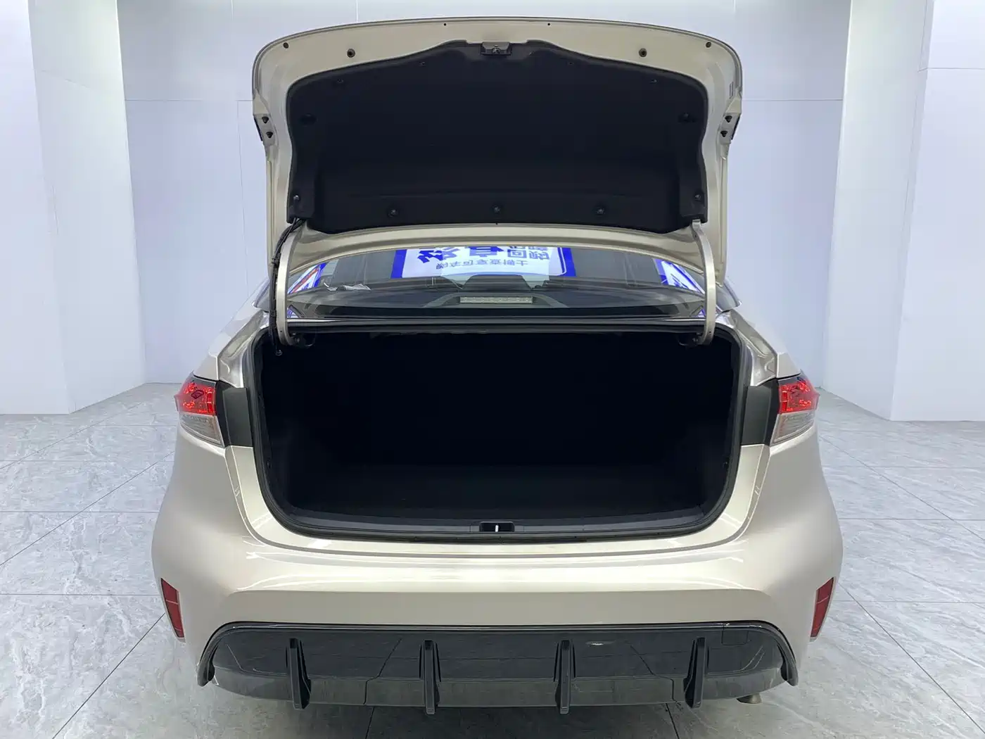 Toyota Levin 2023 Smart Hybrid 1.8L Sport Edition фото 23