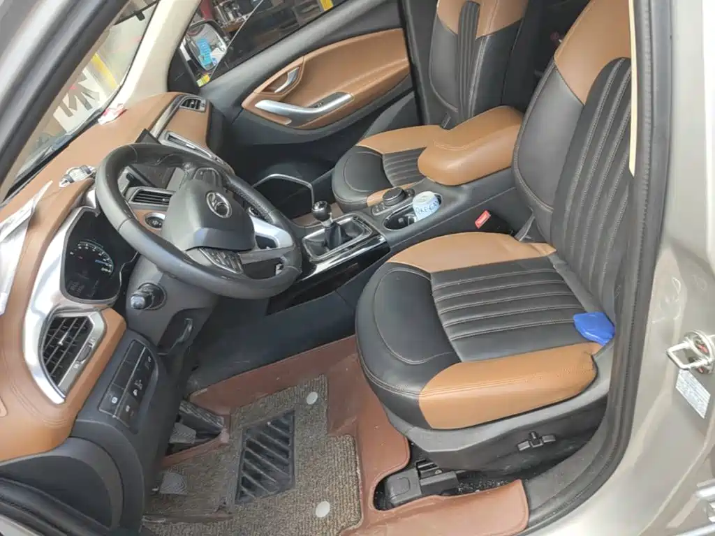 Soueast DX7 2016 2015 1.5T Manual Luxury