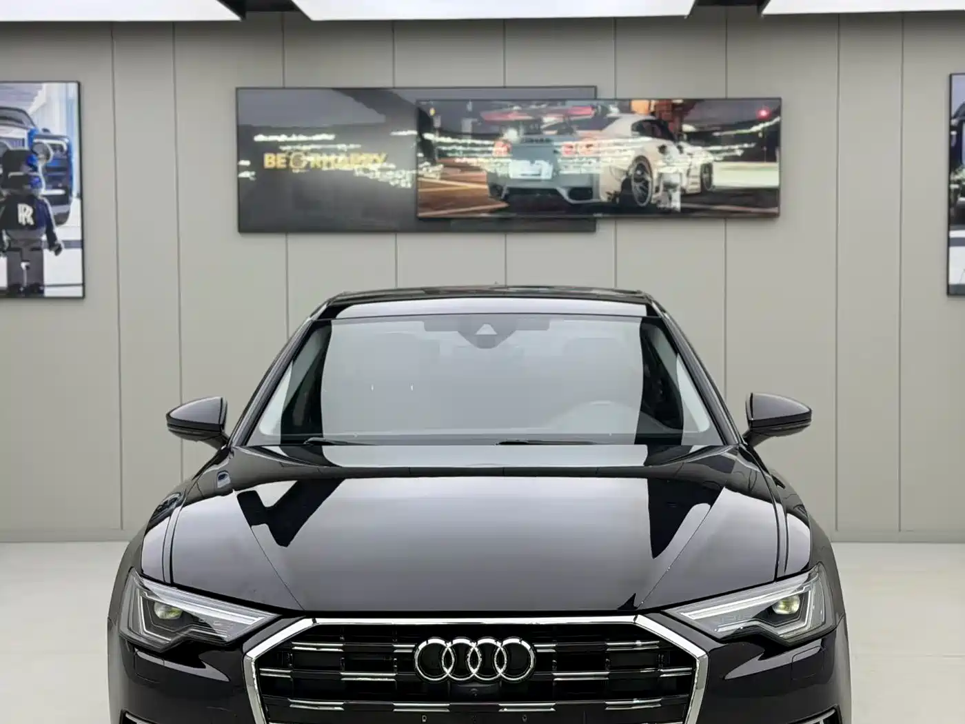 Audi A6L 2022 45 TFSI quattro Premium Elegance фото 2
