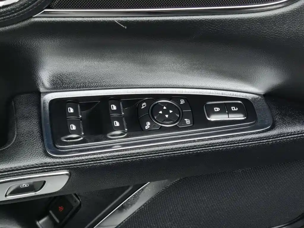 Lincoln Continental 2020 2019 2.0T 2WD Zunxiang Edition China VI