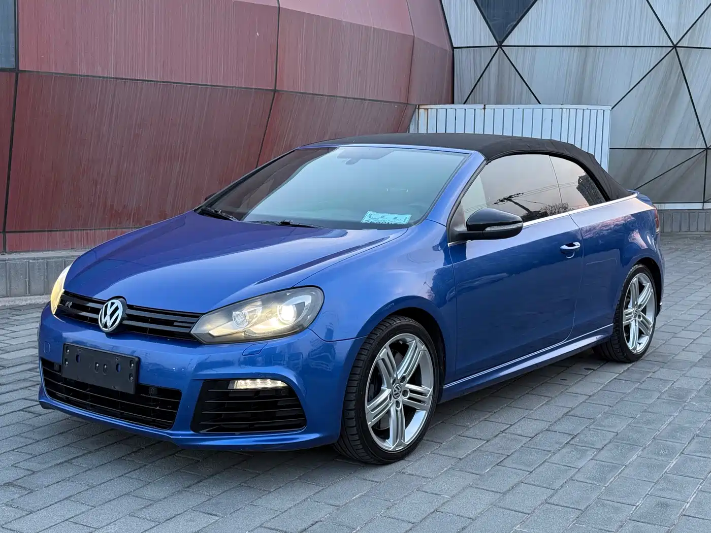 Photo 8 - Volkswagen Golf (Import)