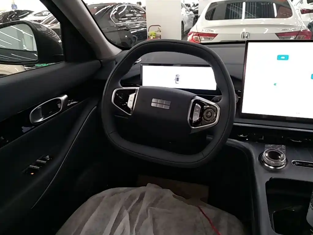 Geely Galaxy Galaxy E5 2026 530km Voyager Edition фото 11