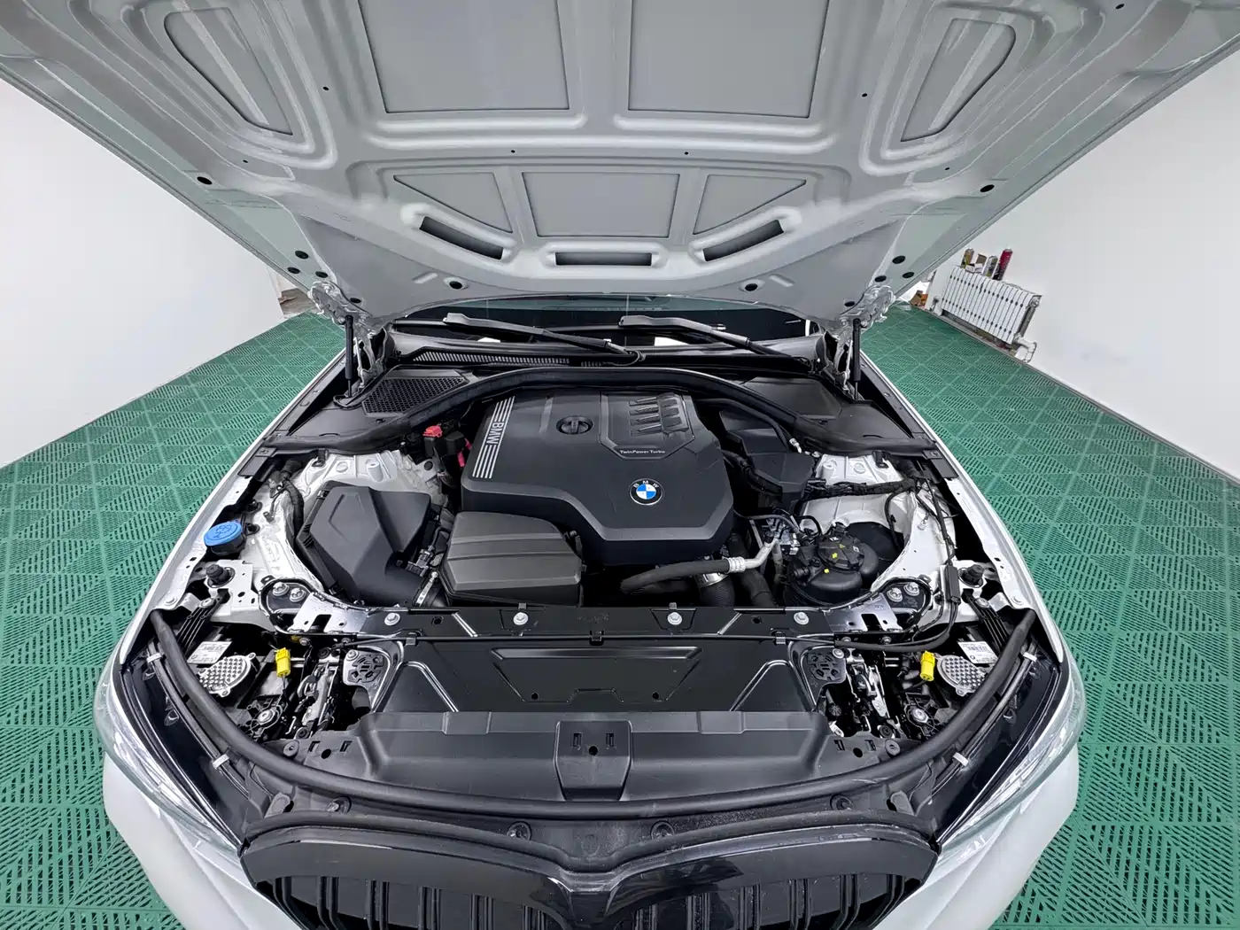 BMW 3 Series 2022 320Li M Sport Package фото 8