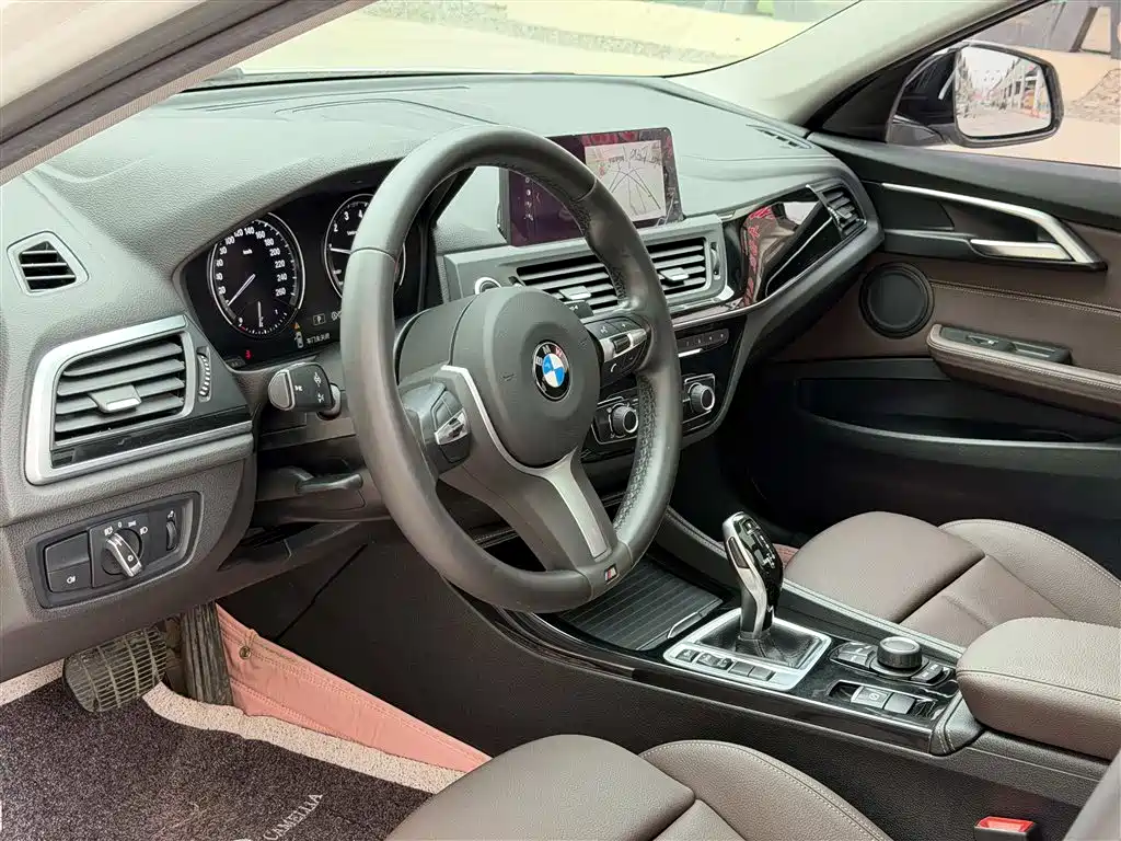 BMW 1 Series 2020 Model 120i M Sport Package фото 11