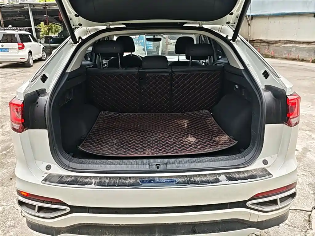 Volkswagen Tayron X 2020 330TSI 2WD Premium Smart Edition фото 19