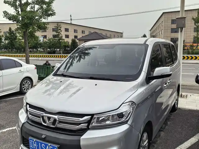  Huasong Huasong 7 2017 2.0T Automatic Elite