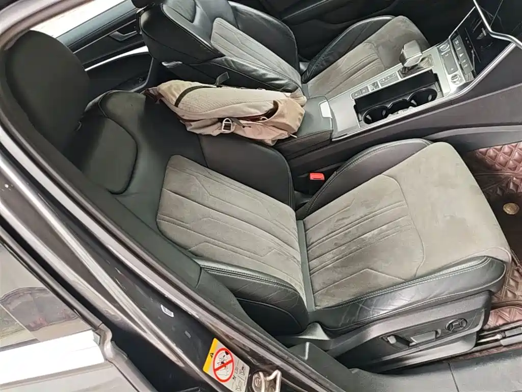 Audi A6L 2020 45 TFSI Premium Dynamic фото 25